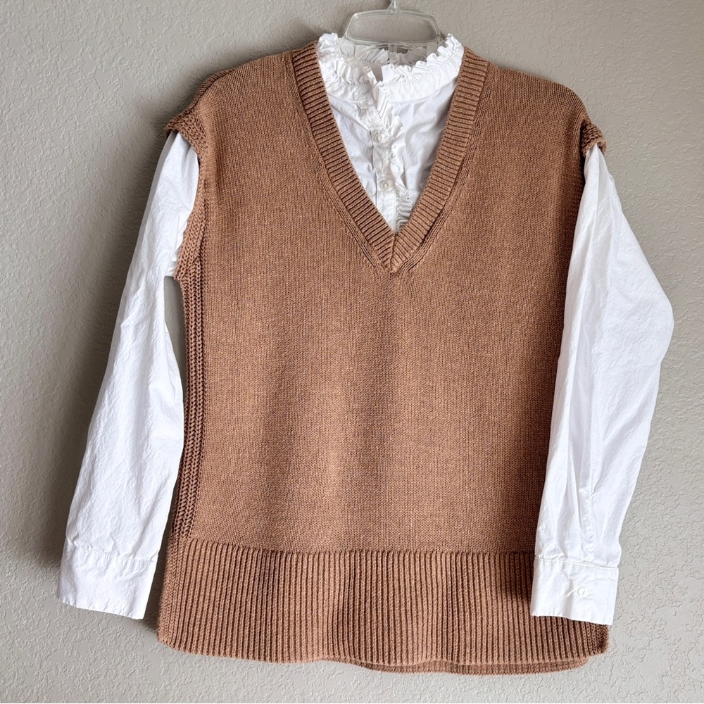LOFT white ruffled blouse neckline & long sleeves - Tan Sweater Vest Women’s M